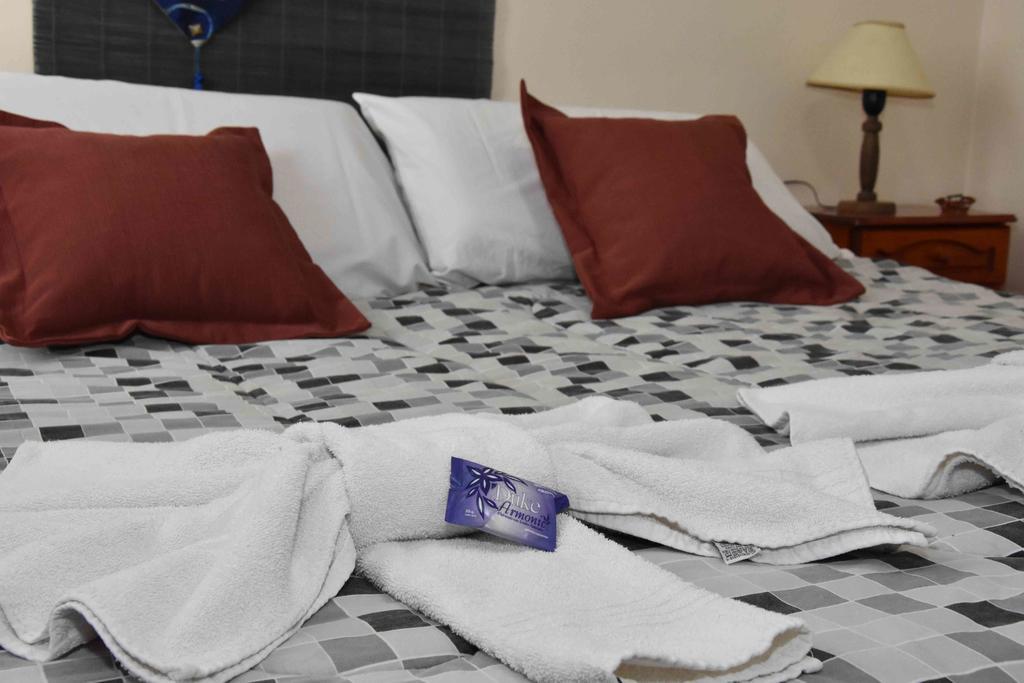 הוסטל סלטה Residencial El Hogar מראה חיצוני תמונה